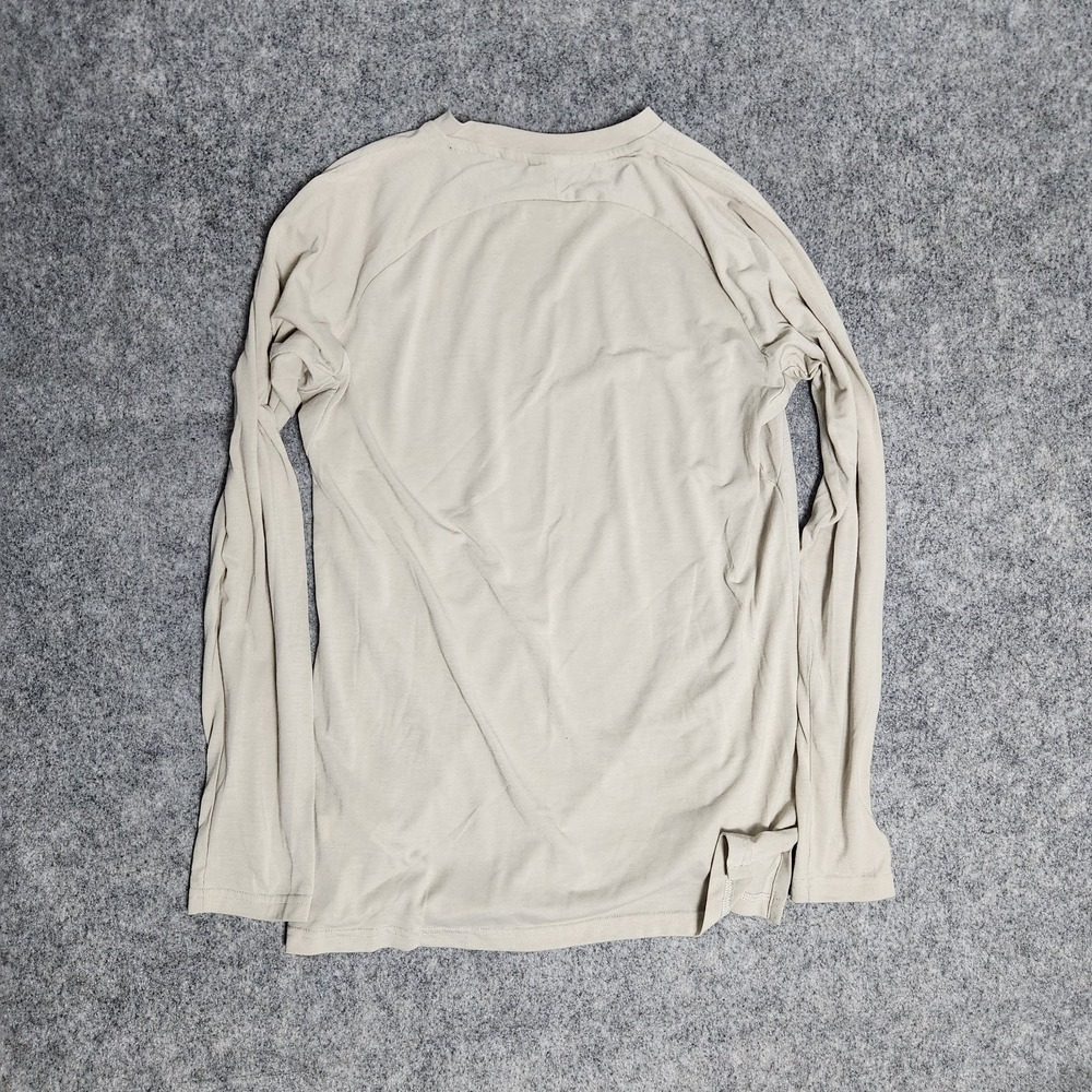 Gymshark Long Sleeve Logo T Shirt Men M Off White Crew Neck Sportswear Workout - Picture 2 of 6
